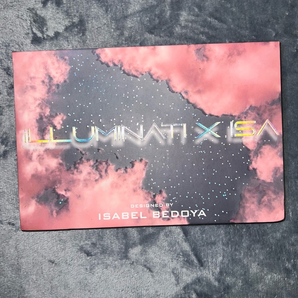 Isabel Bedoya Illuminati X ISA Pallet